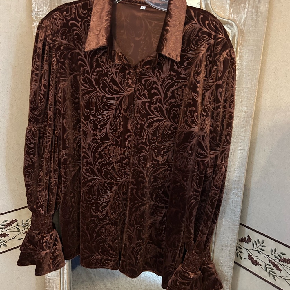 Chic Brown Paisley Women's Blouse